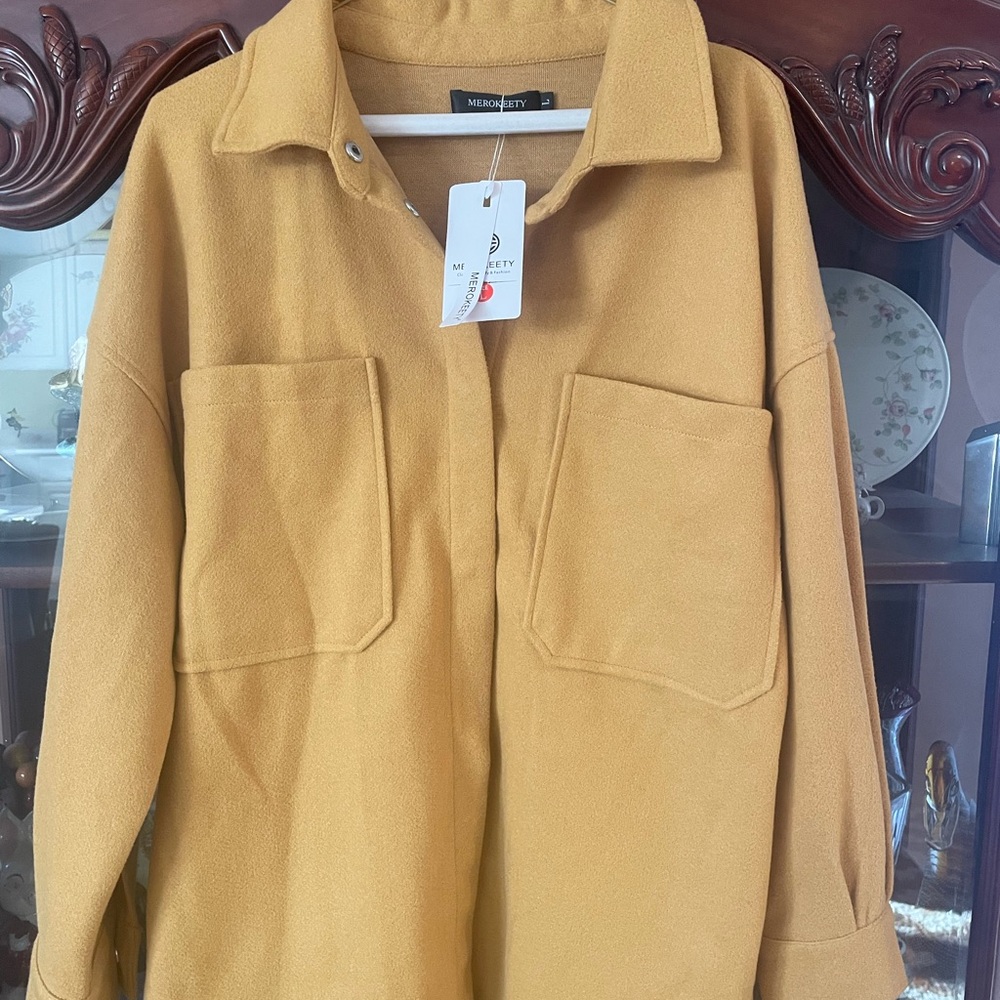 NWT Gold-Mustard colored Jacket Large